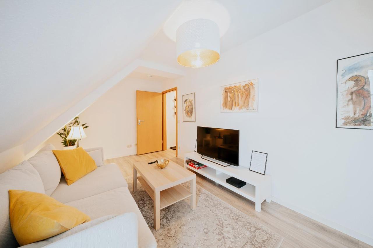 Bliss Place - Serviced Apartment - Arbeitsplatz, Zentral, Kueche, Waschmaschine, Smarttv Magdeburgo Exterior foto